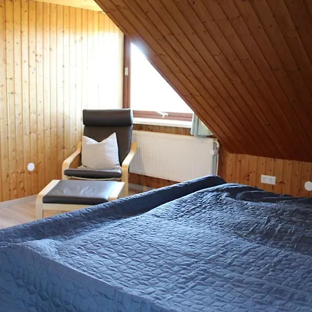 England 5 * Nordstrand